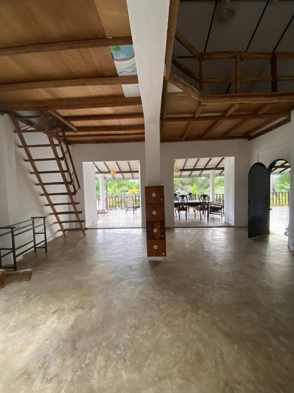 Pearl Villa Rooms And Hostel Unawatuna Exteriér fotografie